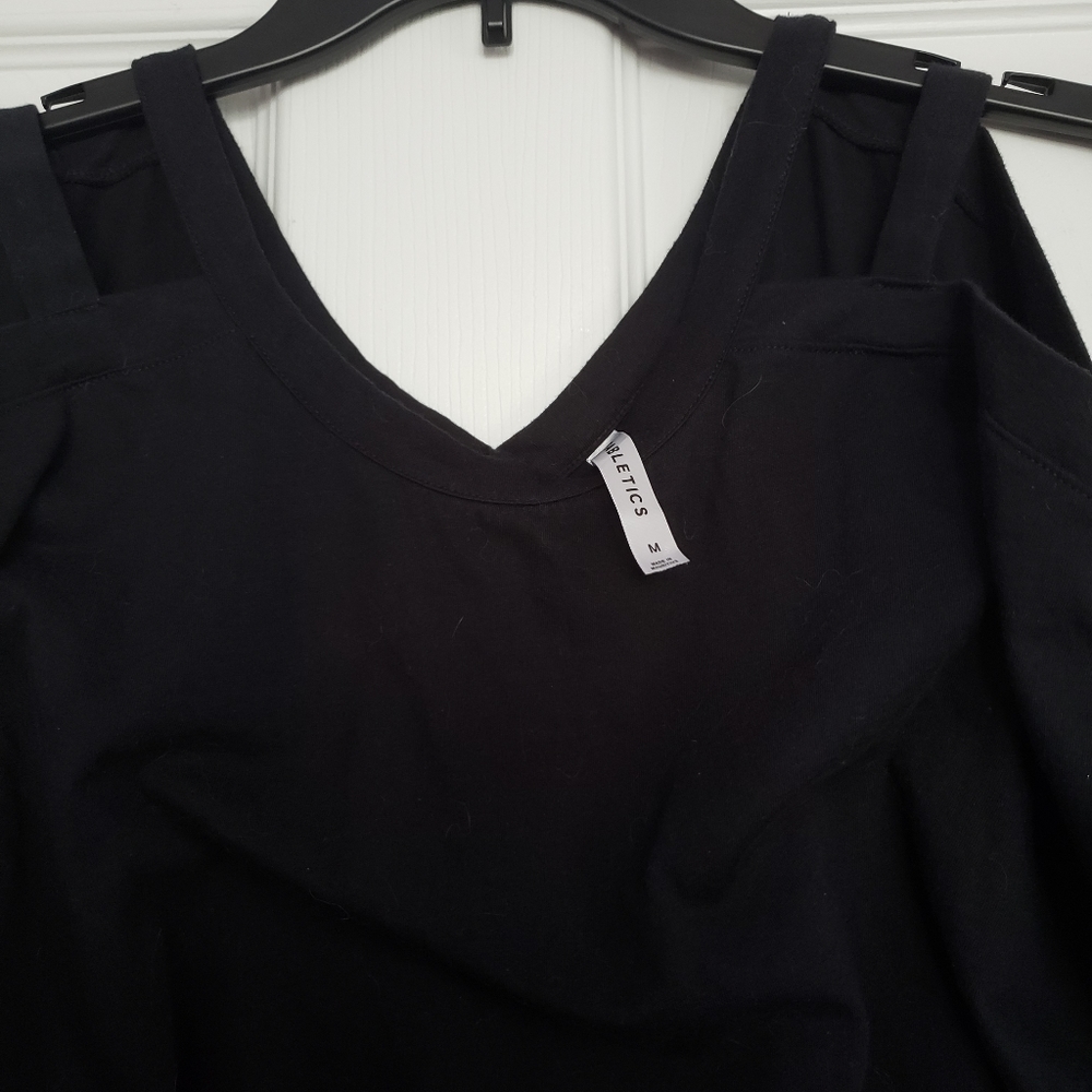 Fabletics Exercise Shirt - Picture 2 of 2